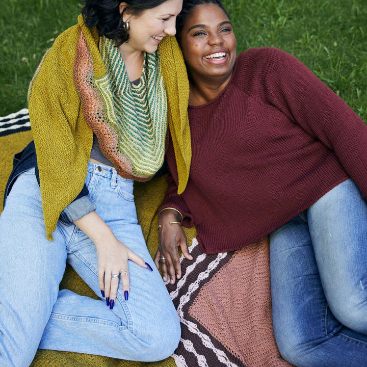 Laine Magazine Espace Tricot Books - Knits from the LYS - Extra Image