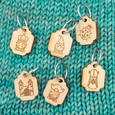 Katrinkles Stitch Markers - Gnomes - Zoom Image
