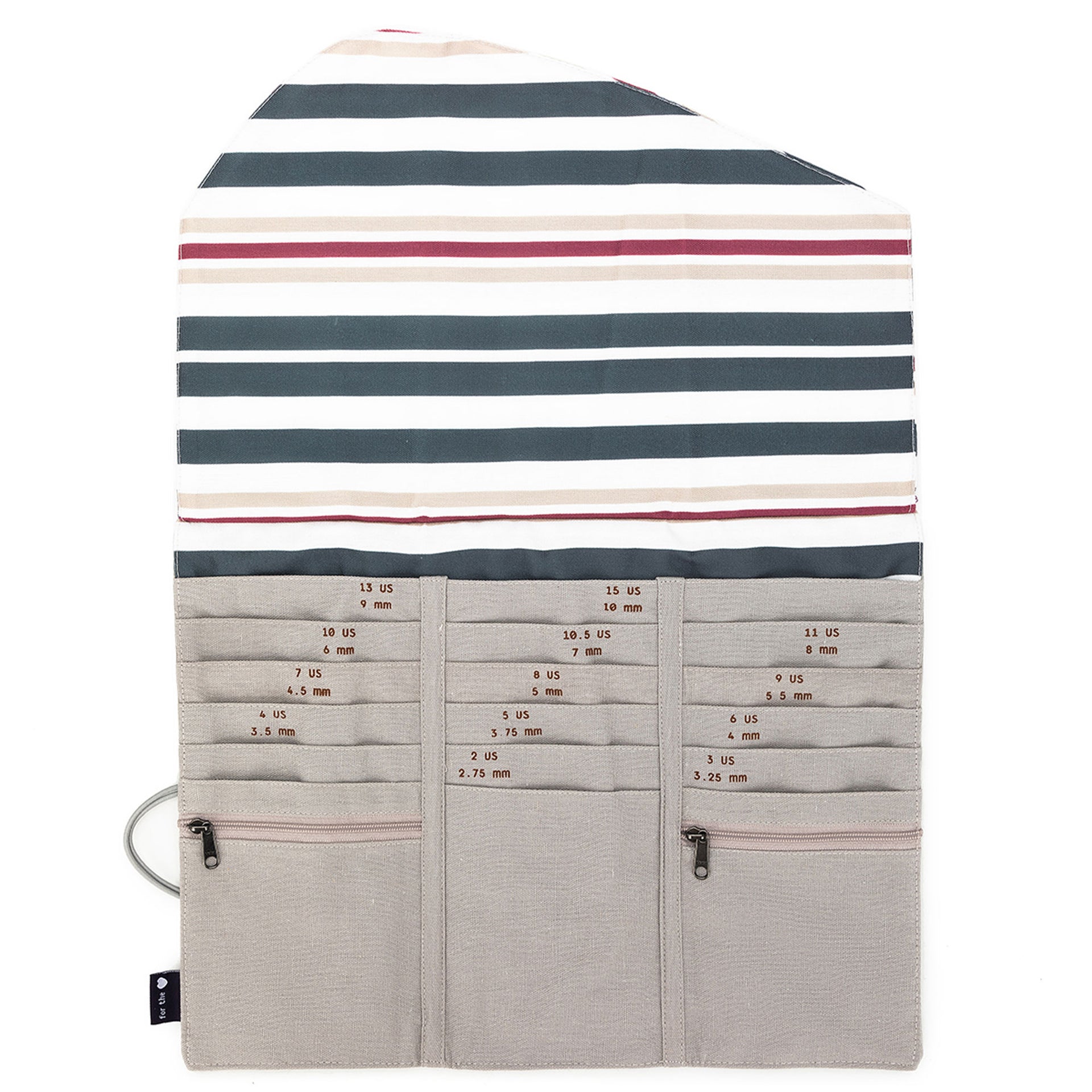 della Q Tri-Fold Circular Needle Case - 1145 - *Linen - Pebble - Zoom Image
