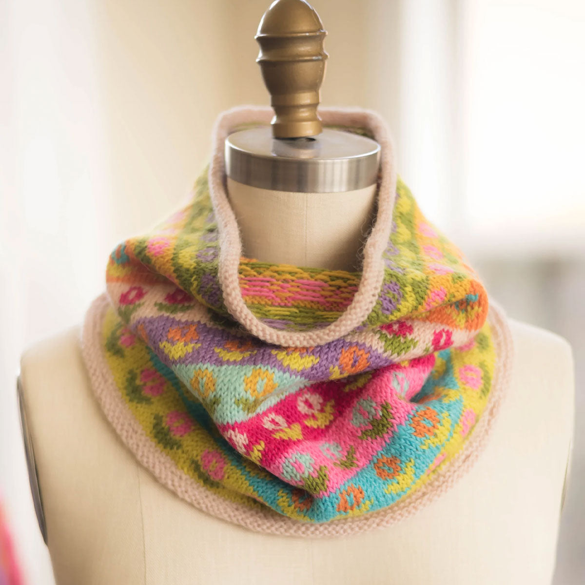 Ikigai Fiber Poketto Chibi Pack Yarn - Rainbow - Extra Image