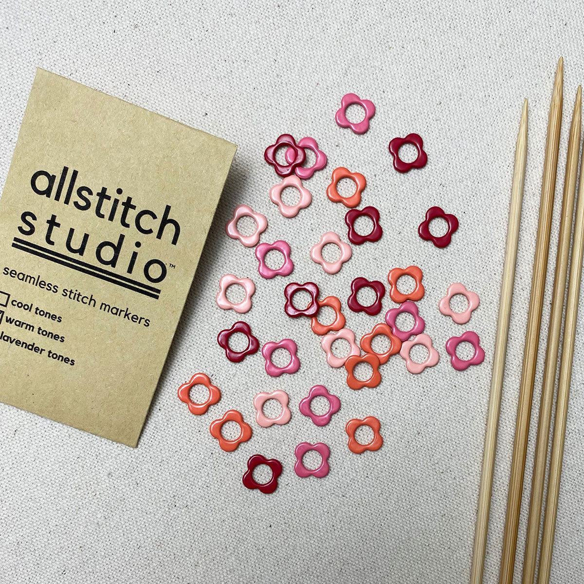 Allstitch Studio Seamless Stitch Markers - Small - Flower Warm Tones - Extra Image