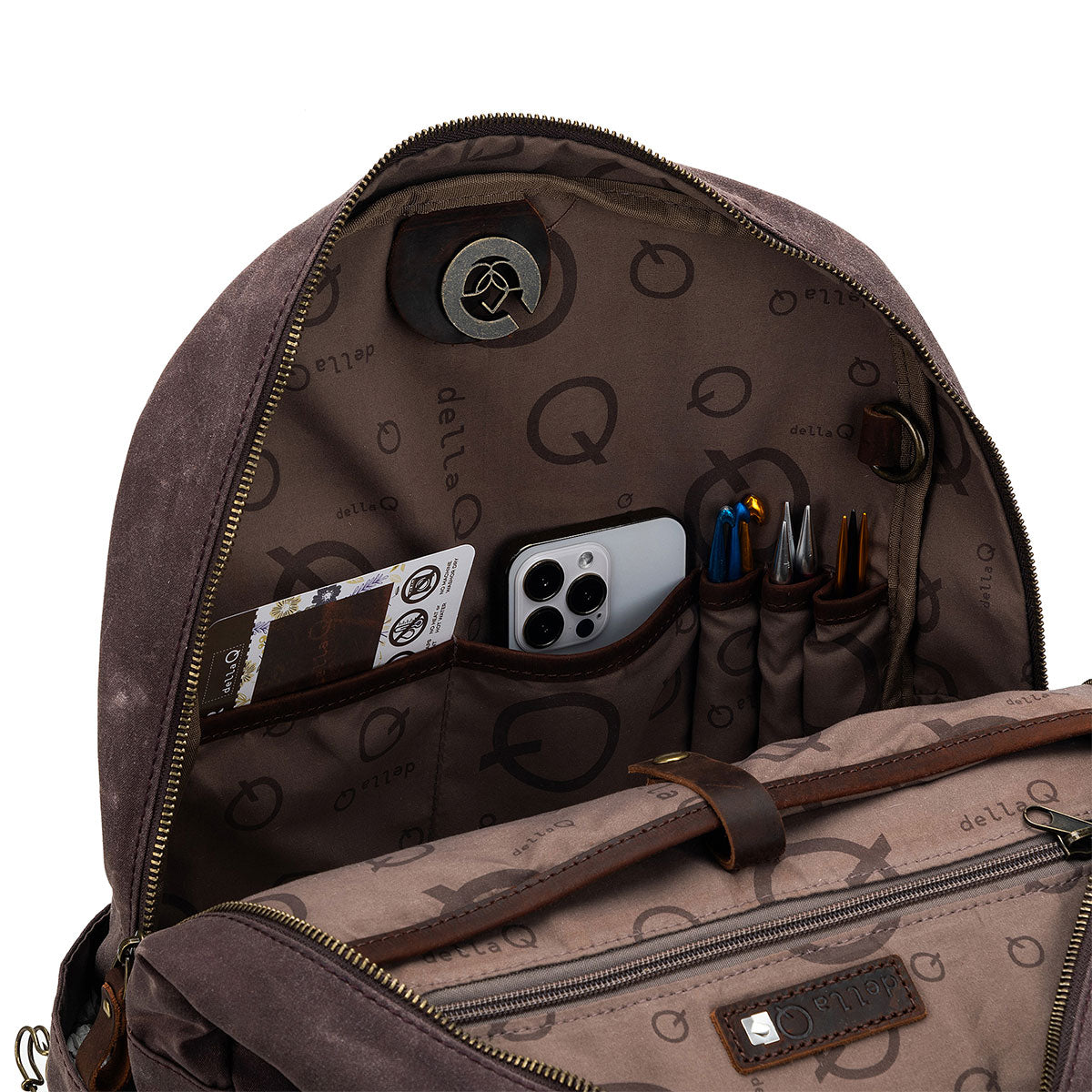 della Q Maker's Canvas Backpack - Cocoa - Extra Image