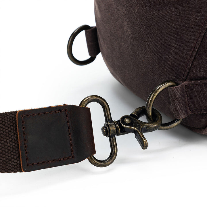 della Q Maker's Mini Messenger - Cocoa - Extra Image