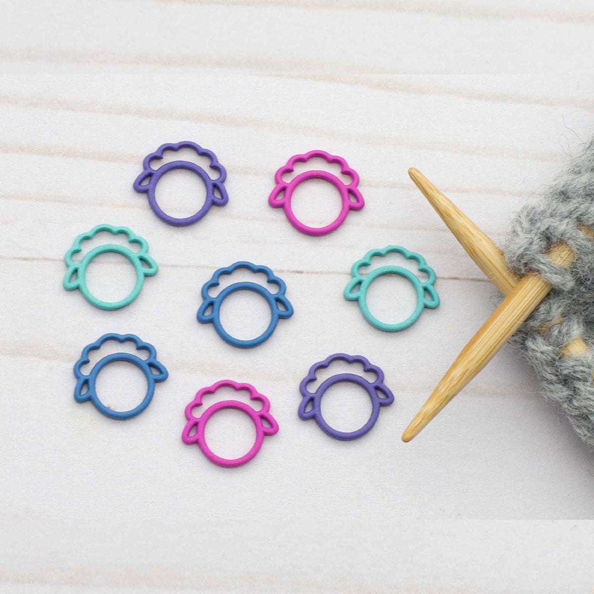 Fox & Pine Stitches Sheep Stitch Markers - Colorful Mix - Closed Ring - Extra Image