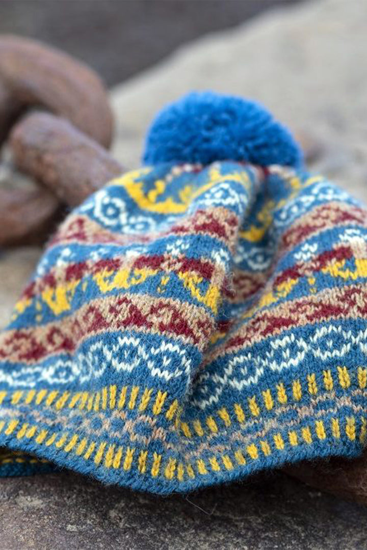 Jamieson's of Shetland Bonnie Isle Hat Kit - Extra Image