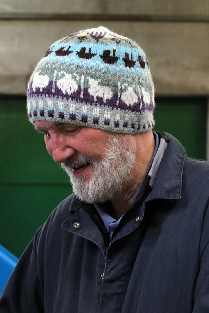 Jamieson's of Shetland Roadside Beanie Kit - Extra Image
