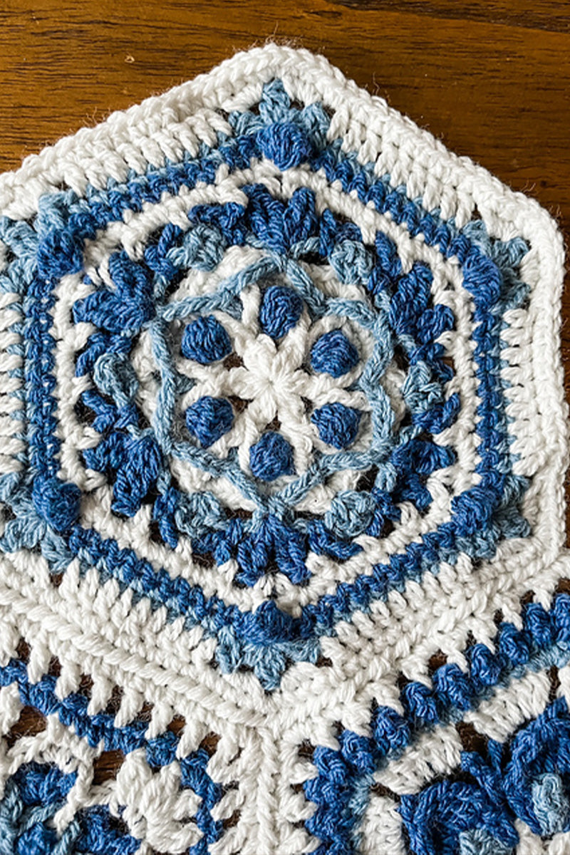 Scheepjes Scrumptious Heirloom Collection Blanket Kit - Extra Image

