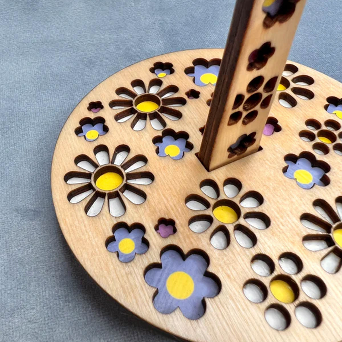Lemonwood Yarn Box & Mini Minder - Coming Up Daisies - Extra Image