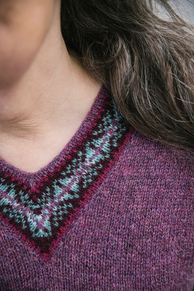 Jamieson's of Shetland Ling V-Neck Kit - Extra Image