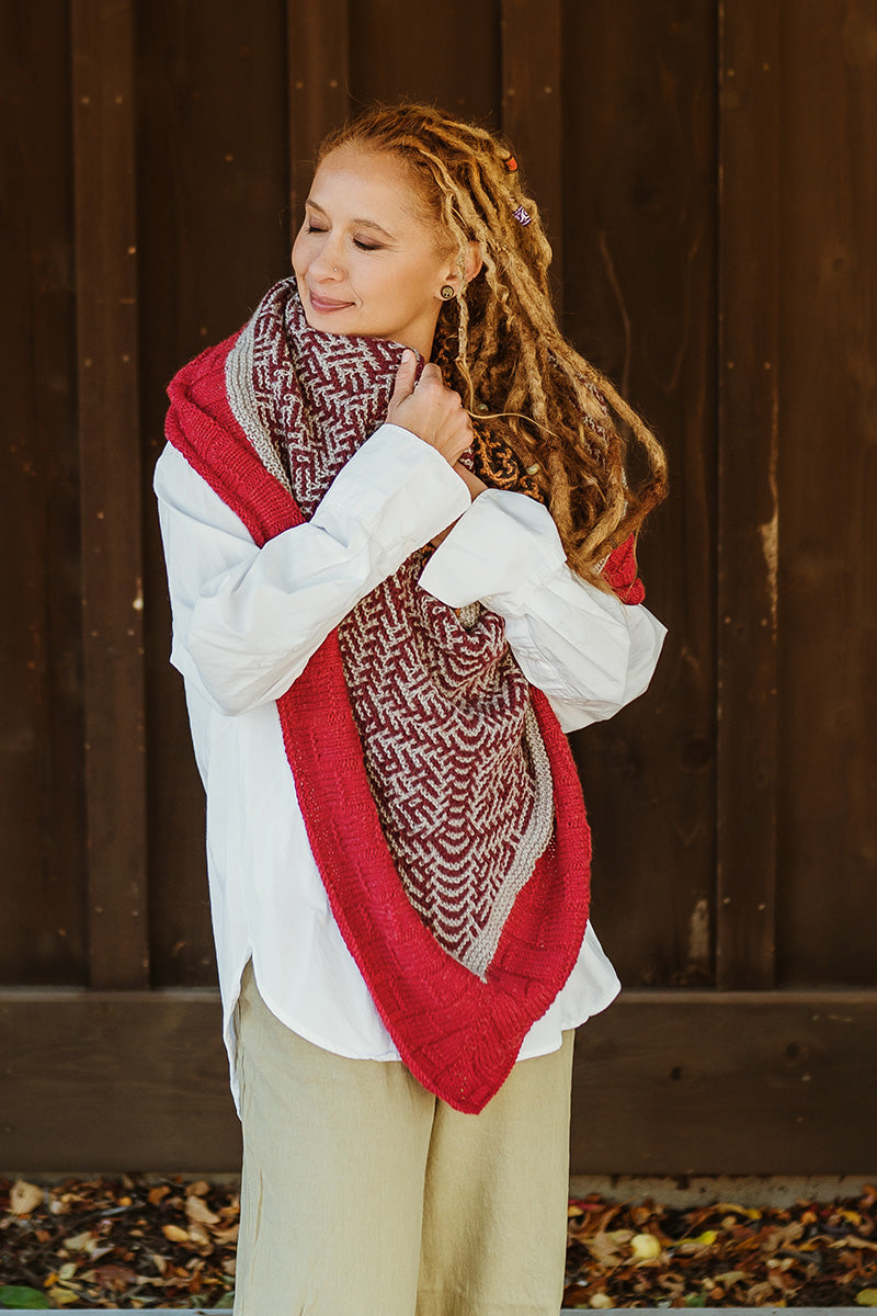 Yarn Citizen Wassail Shawl Kit - Extra Image