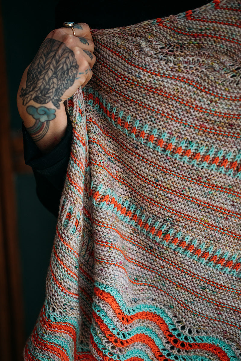 Yarn Citizen Melt Shawl Kit - Extra Image