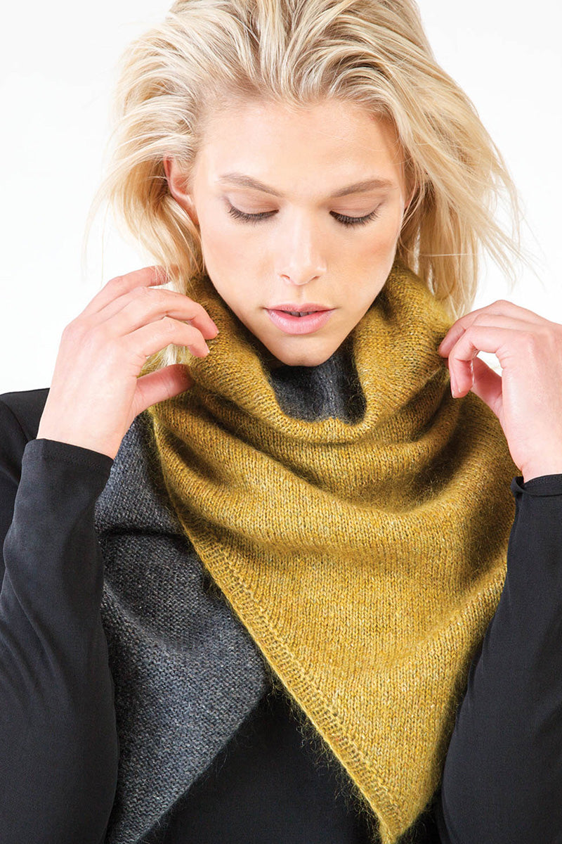Madelinetosh Athos Cowl Kit - Extra Image
