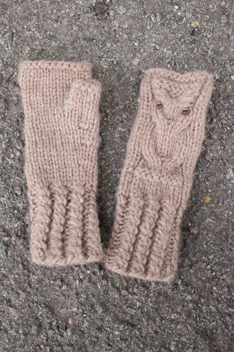 Diana's Owl Mitts - Main Image 3
