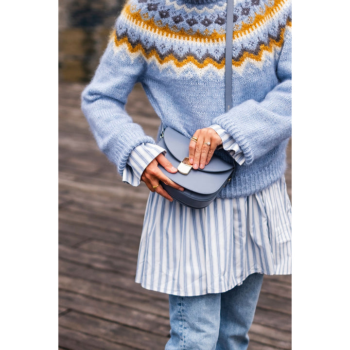 Laine Magazine Veronika Lindberg Books - Knits to Wear: Effortless Patterns by Kutova Kika - Extra Image