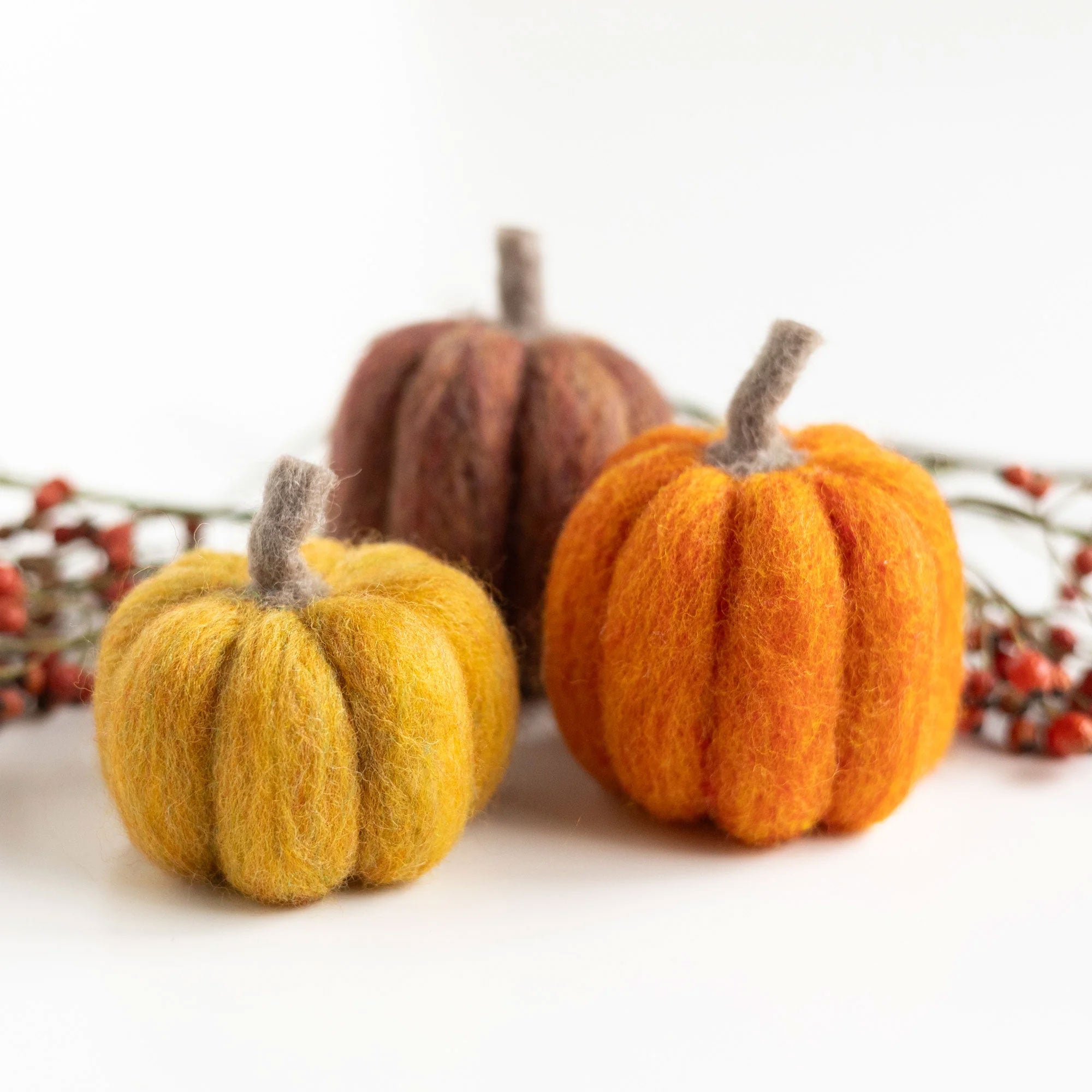 Felted Sky Sculpting With Wool Needle Felting Kits - Pumpkin Trio Mini - Zoom Image