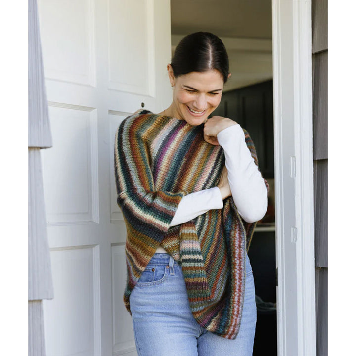 Churchmouse Classics Patterns - Chunky Seamless Poncho - Extra Image