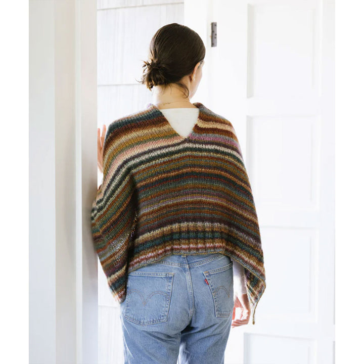 Churchmouse Classics Patterns - Chunky Seamless Poncho - Extra Image