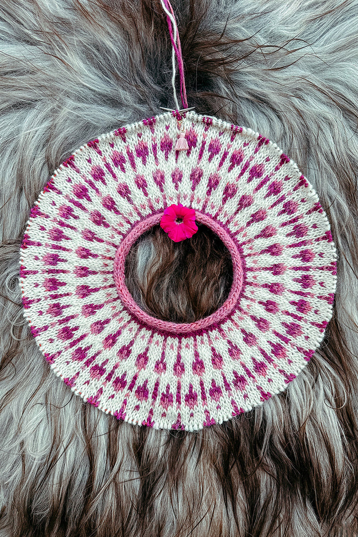 Lopi Raspberry Sweater Kit - Extra Image