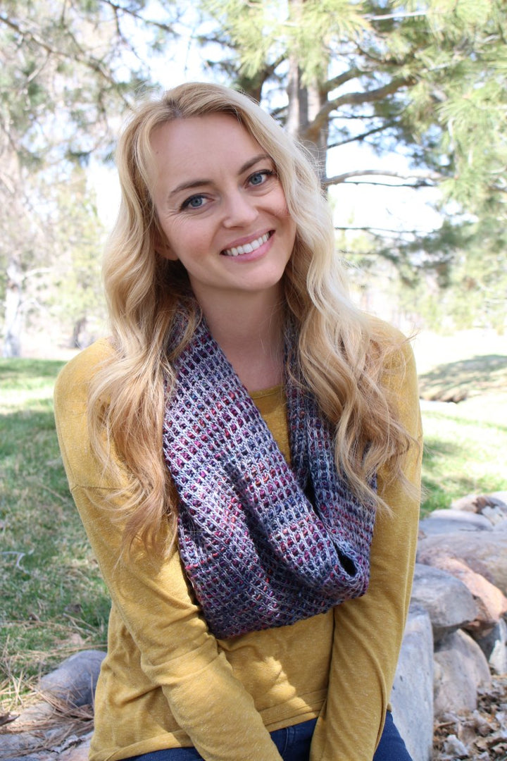 Malabrigo's Morton Cowl - Main Image 3