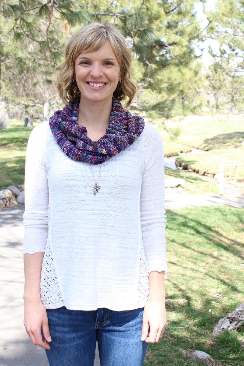 Malabrigo's Carmine Cowl - Main Image 4