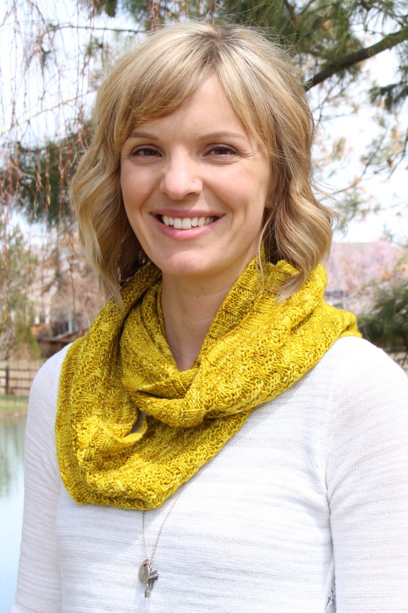 Malabrigo's Bryce Canyon Cowl - Main Image 2
