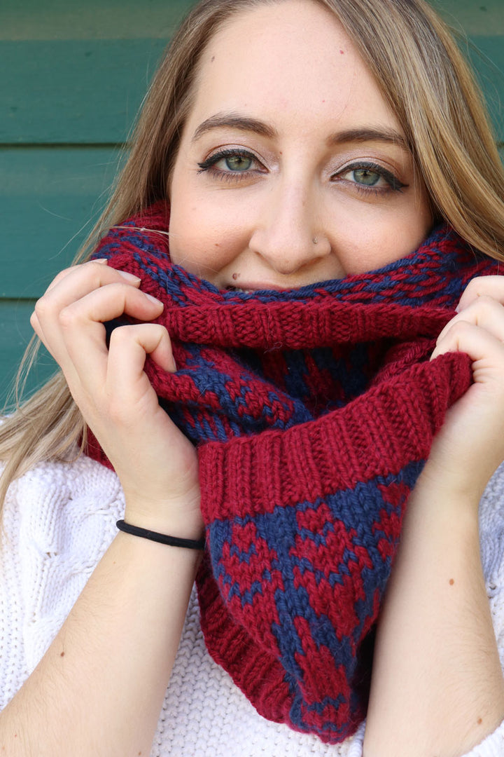 Rowan's Folly Cowl - Main Image 2