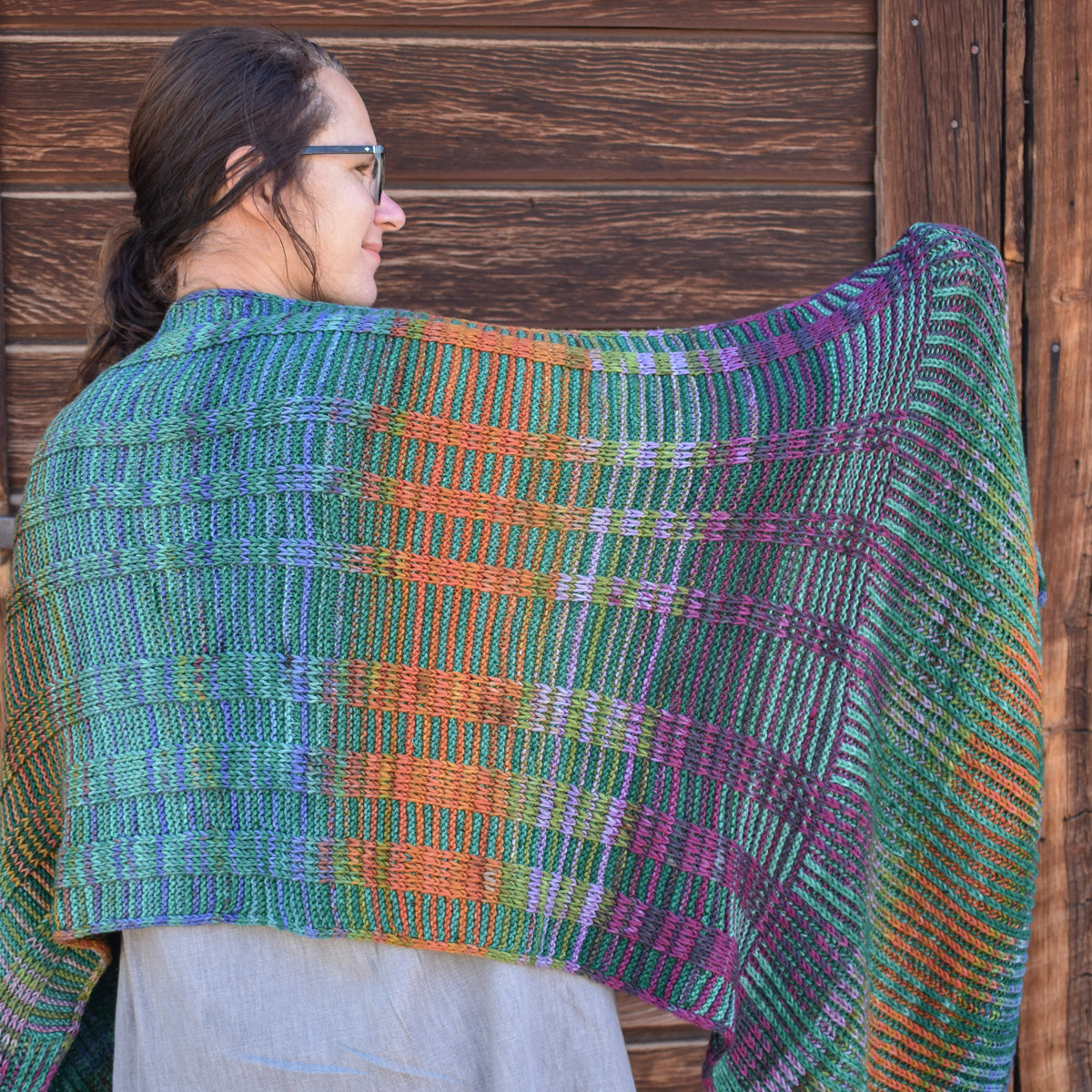 Urth Yarns' Beaubourg Shawl - Main Image 4