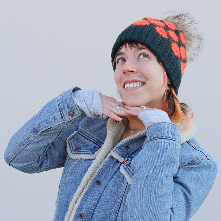 Winni's Delightful Dot Hat - Main Image 2