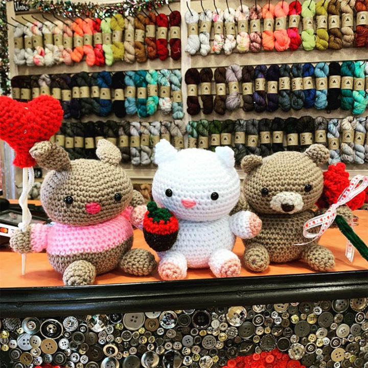 Rayna's Love Bugs and Critters - Main Image 2