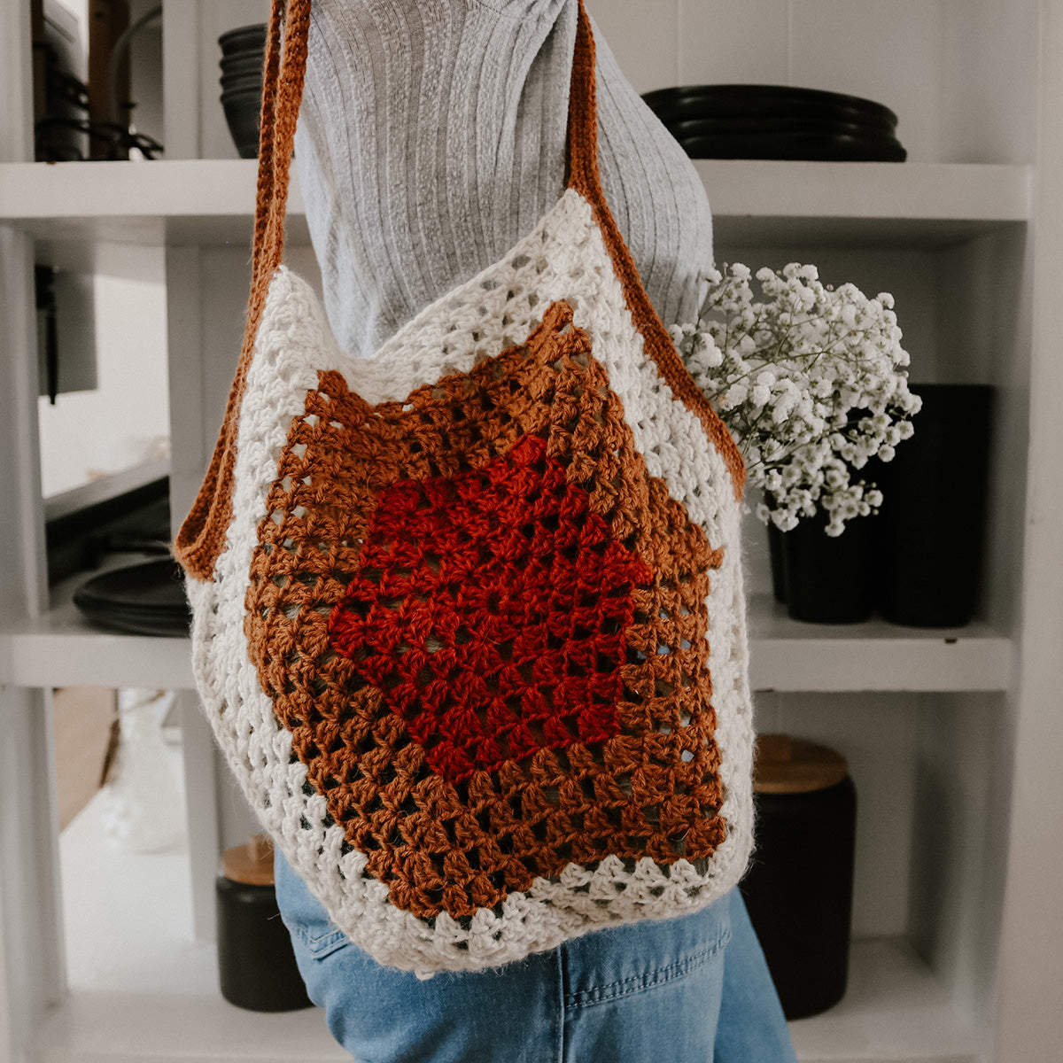 Julia's Harmony Worsted Market Bag - Main Image 1