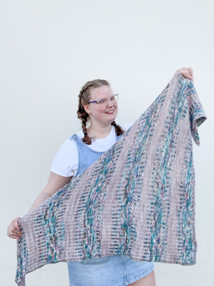 Allison's Madelinetosh Calivada Shawl - Main Image 4