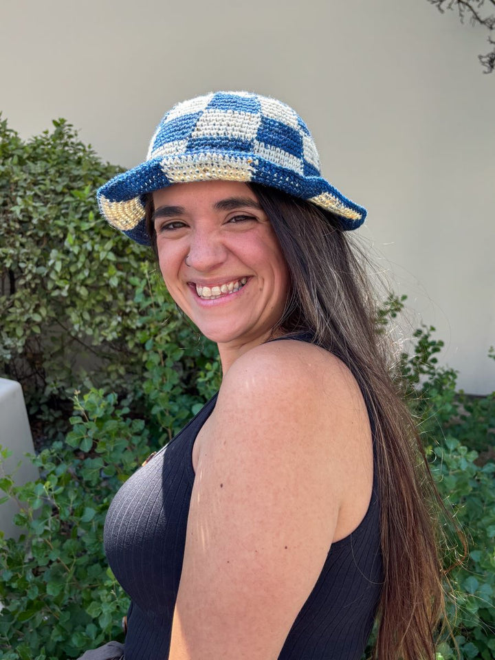 Aiyana's Madelinetosh Oh Snap Bucket Hat - Main Image 5