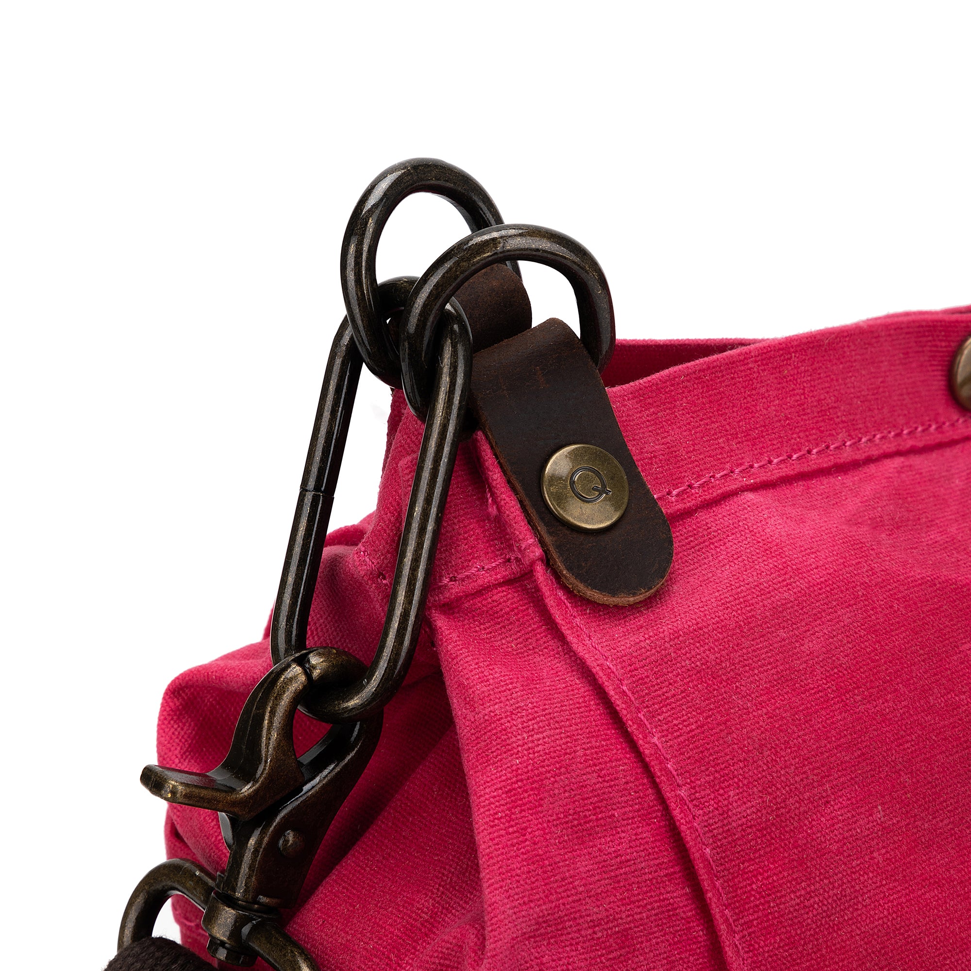 della Q Maker's Canvas Rucksack - Vivid Rose | Jimmybeanswool.com