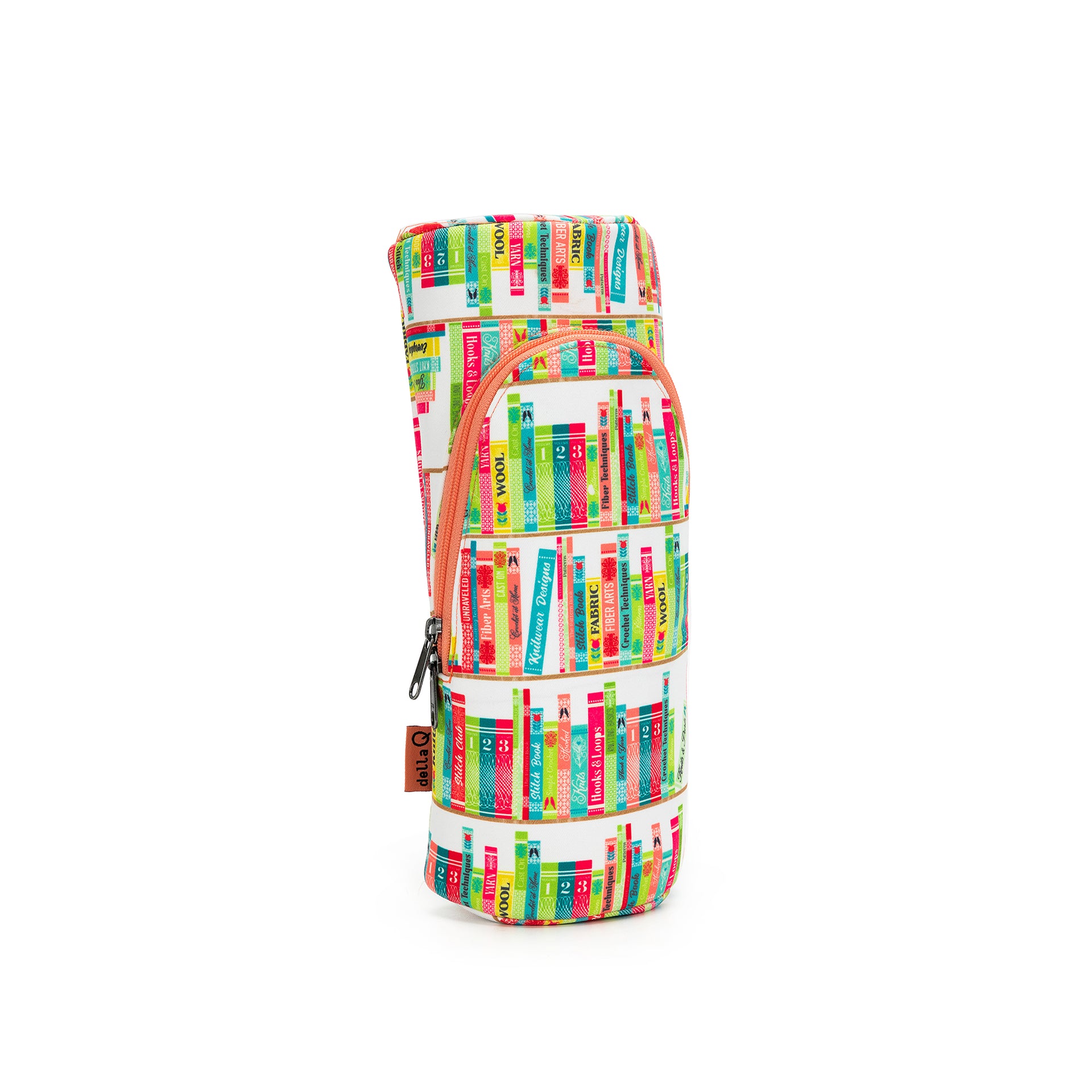 della Q Standing Needle Case - 600 - *Linen - Library - Coral
