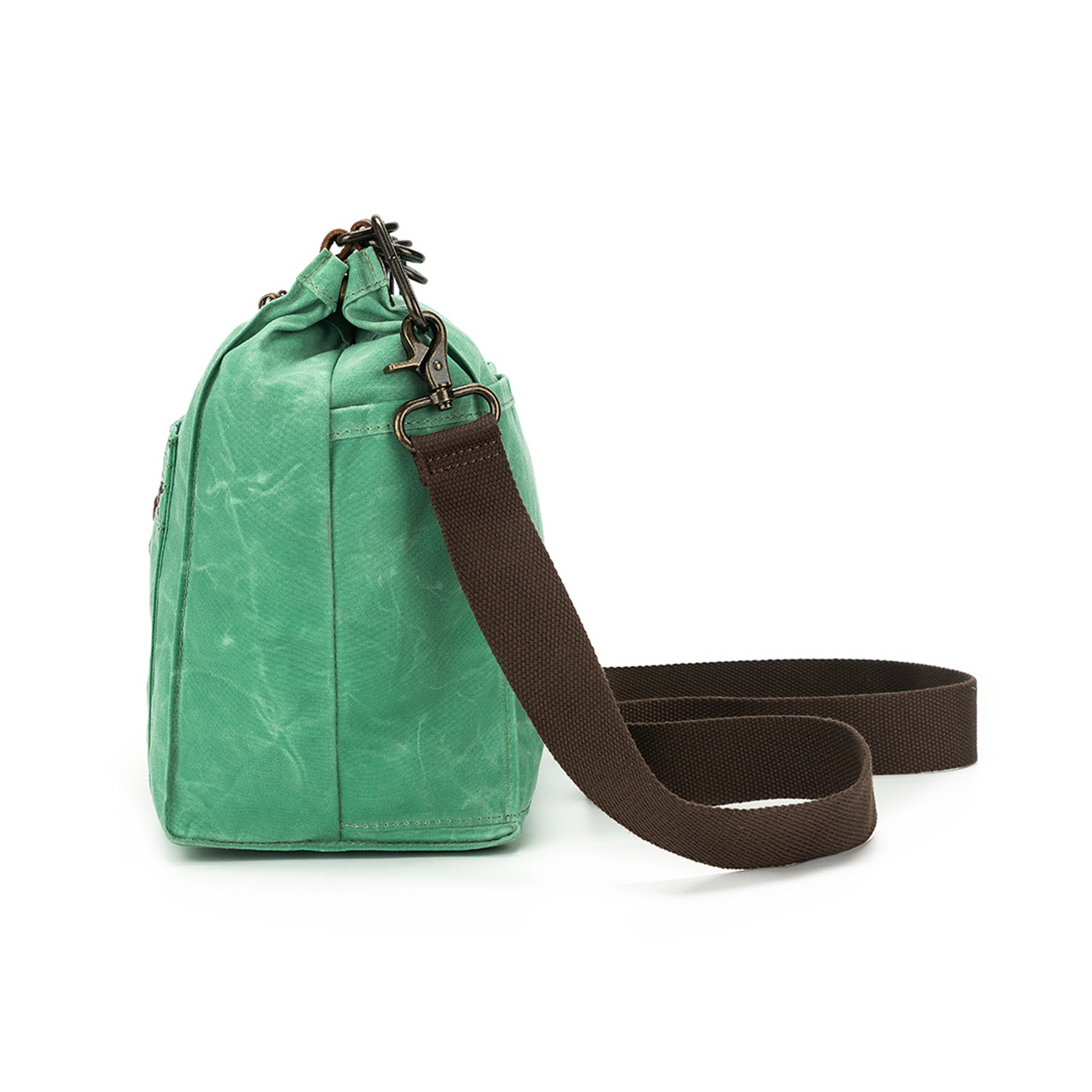 della Q Maker's Canvas Rucksack - Jade Green| Jimmybeanswool.com