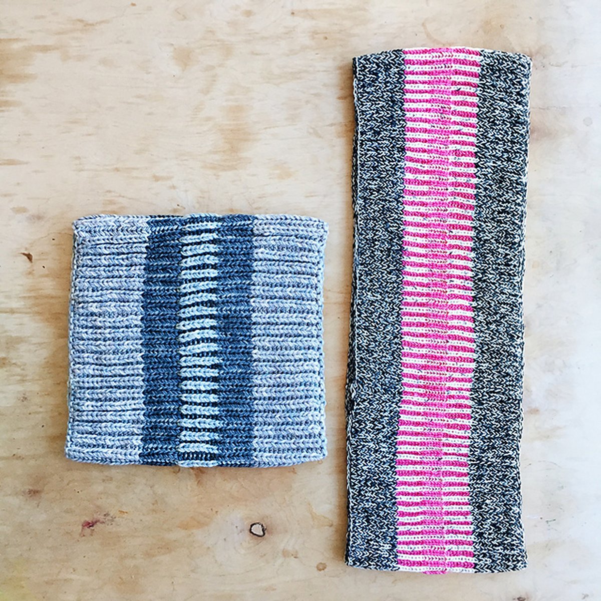 Madelinetosh Tosh Patterns - SYNC Cowl - PDF Download - Extra Image