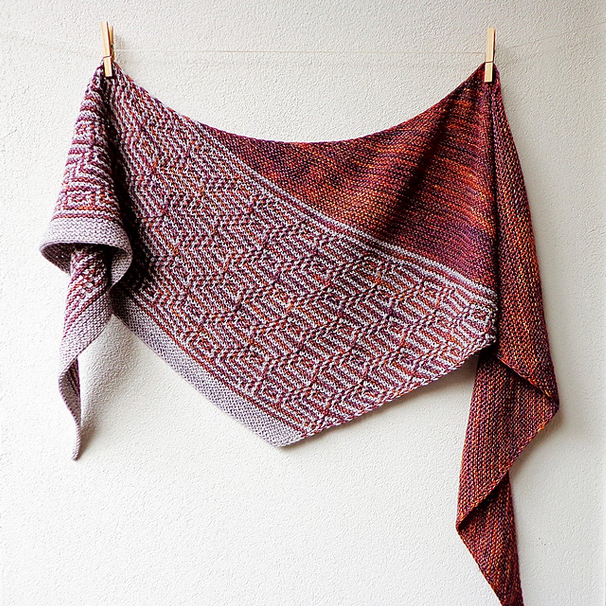 Malabrigo Dos Tierras Collection Patterns - Barnstable - PDF Download - Extra Image