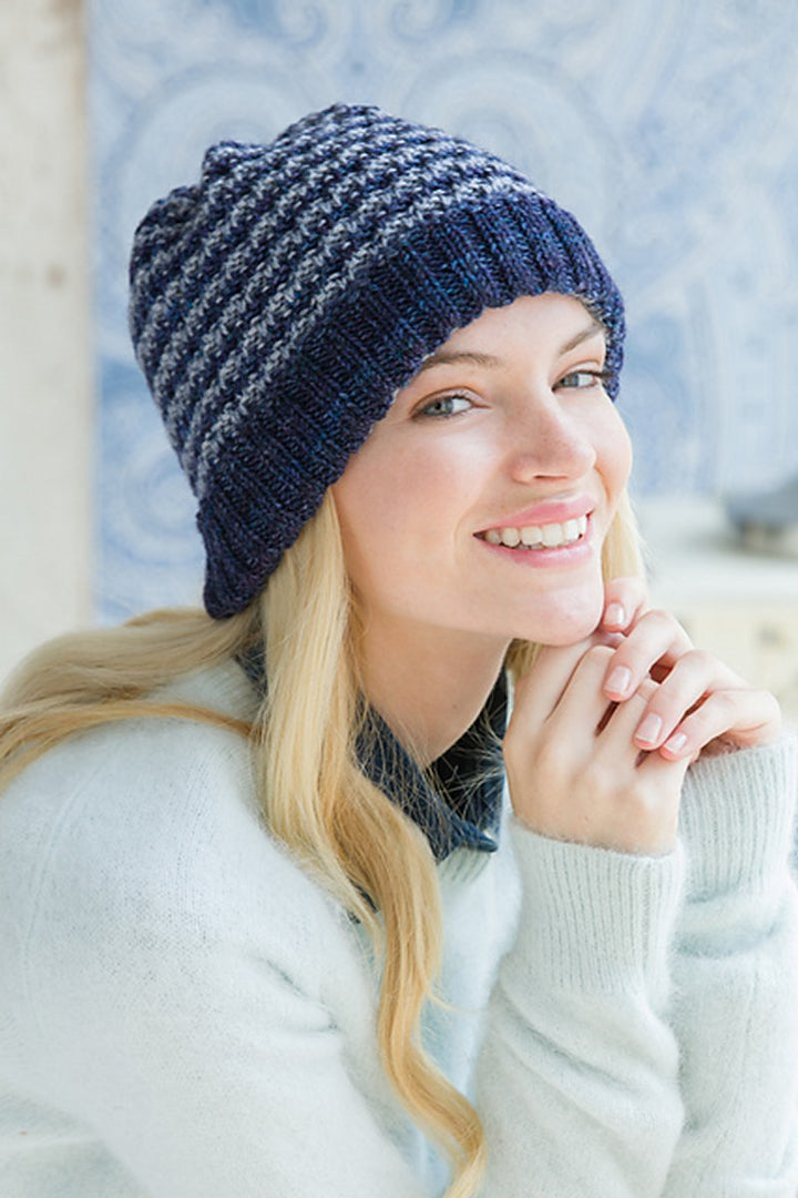 Malabrigo Dos Tierras Collection Patterns - Falmouth - PDF Download - Extra Image