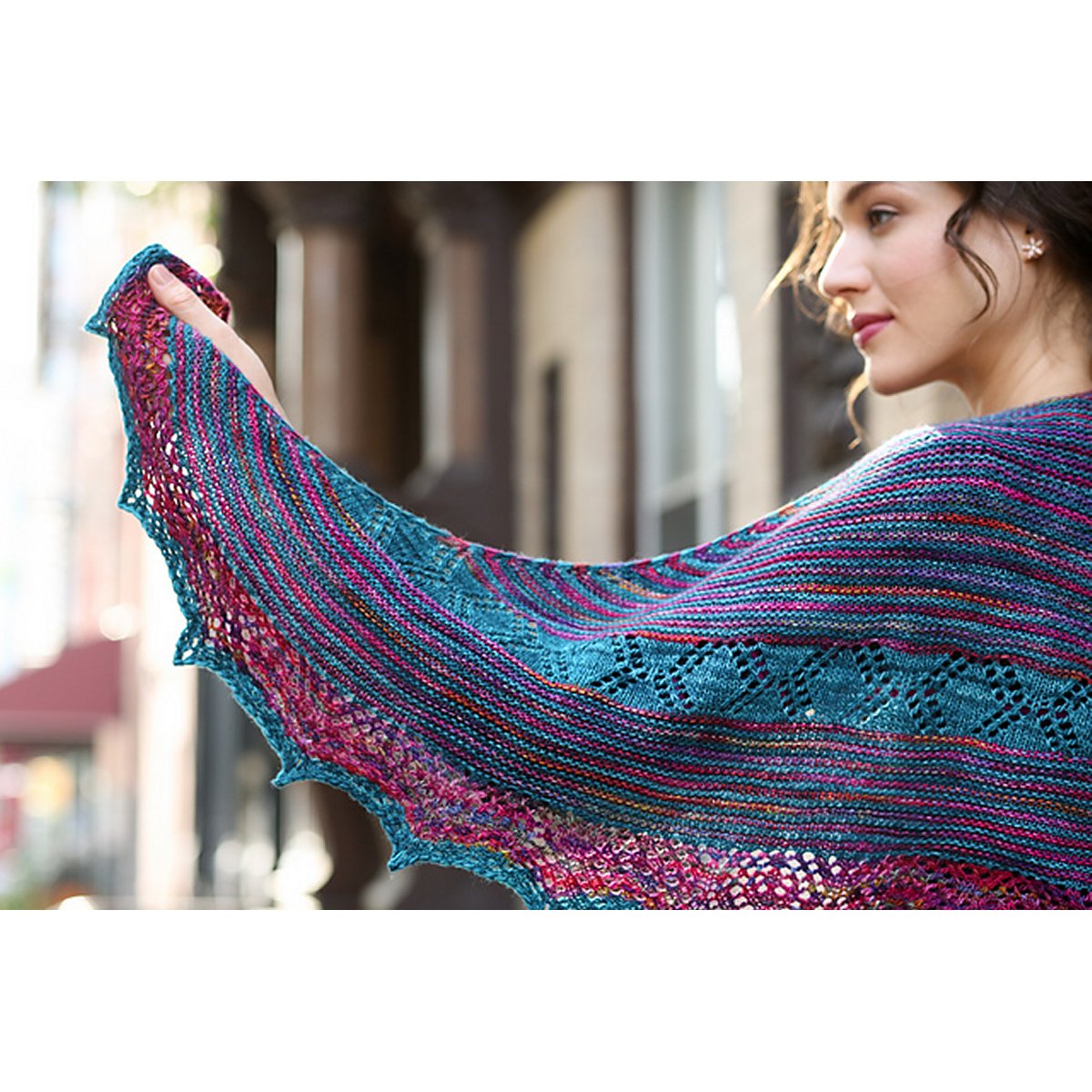 Malabrigo Book 11: Aniversario Patterns - Bleeker - PDF Download - Extra Image
