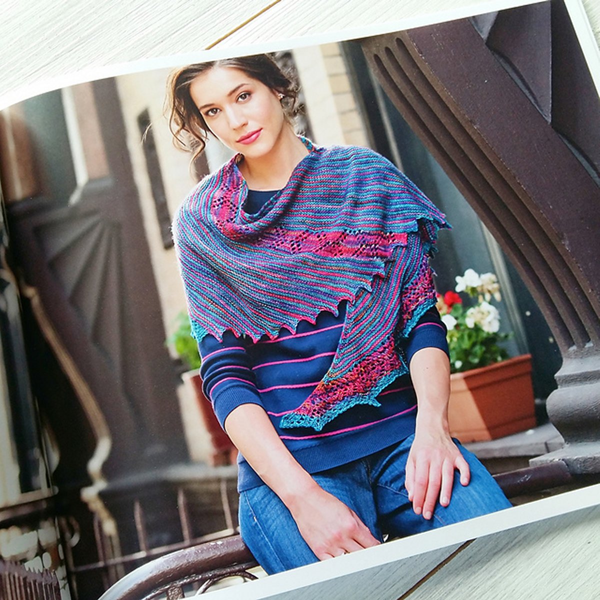 Malabrigo Book 11: Aniversario Patterns - Bleeker - PDF Download - Extra Image
