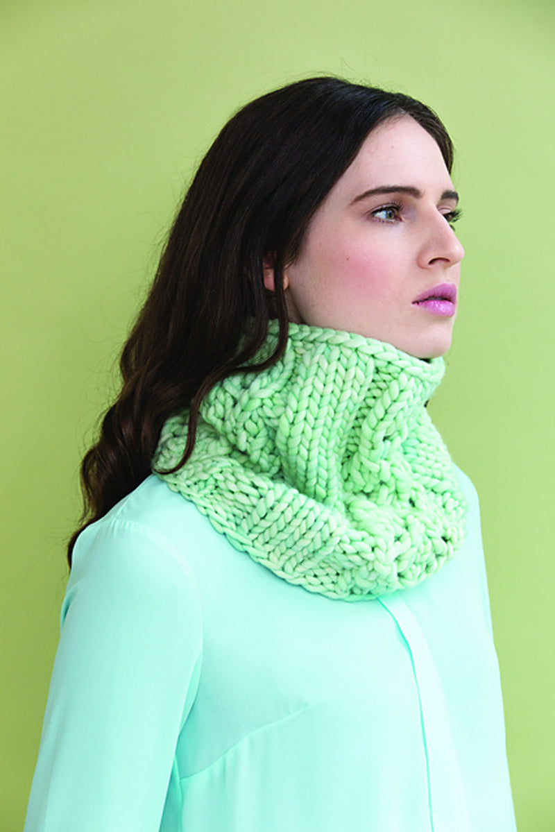 Malabrigo TriBeCa Patterns - Murray Cowl - PDF Download - Extra Image