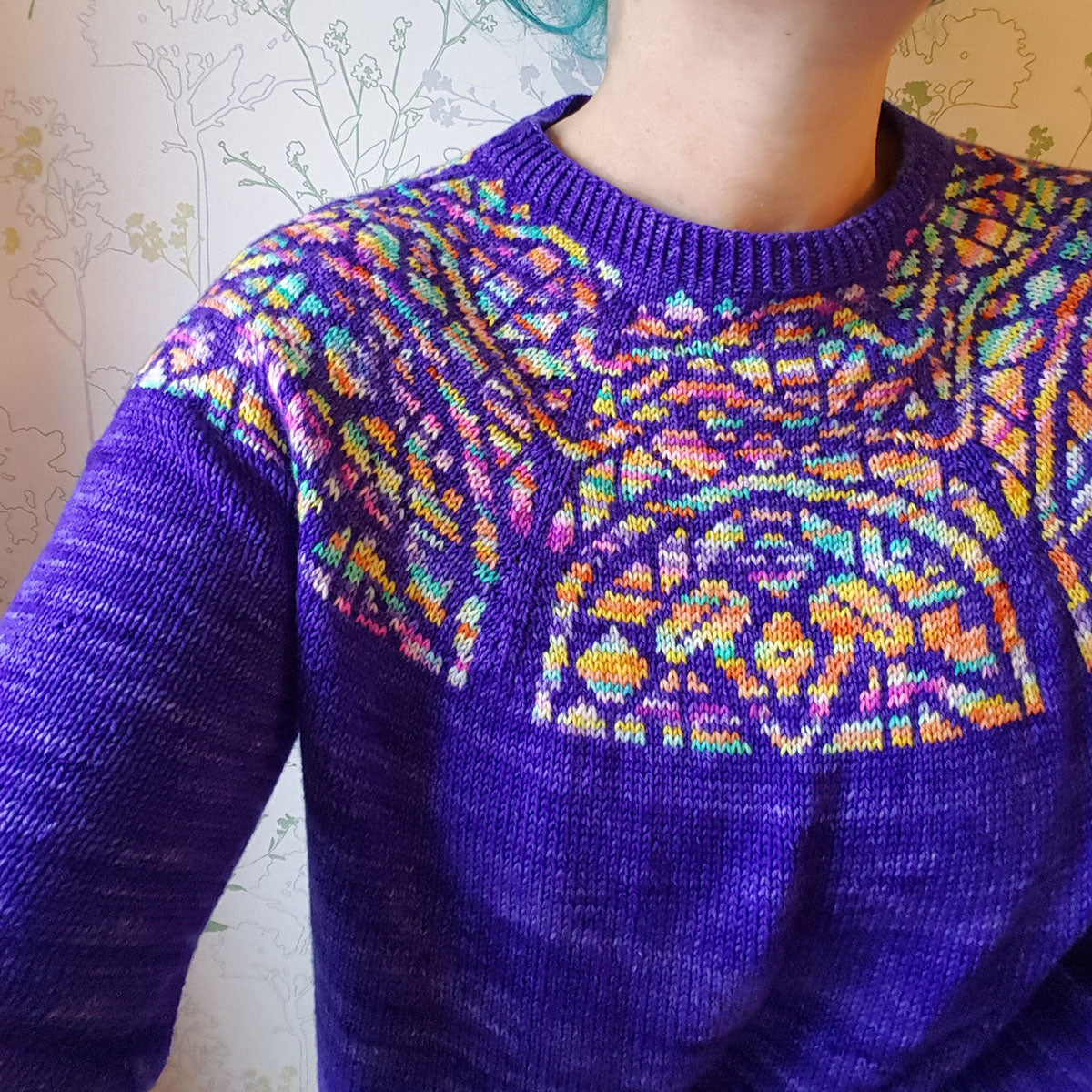 JULie Knits in Paris Pattern Collection Patterns - Gaudi - PDF Download - Extra Image
