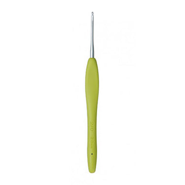 Clover Amour Crochet Hooks- Aluminum Needles - Size B (2.25mm) Green - Zoom Image