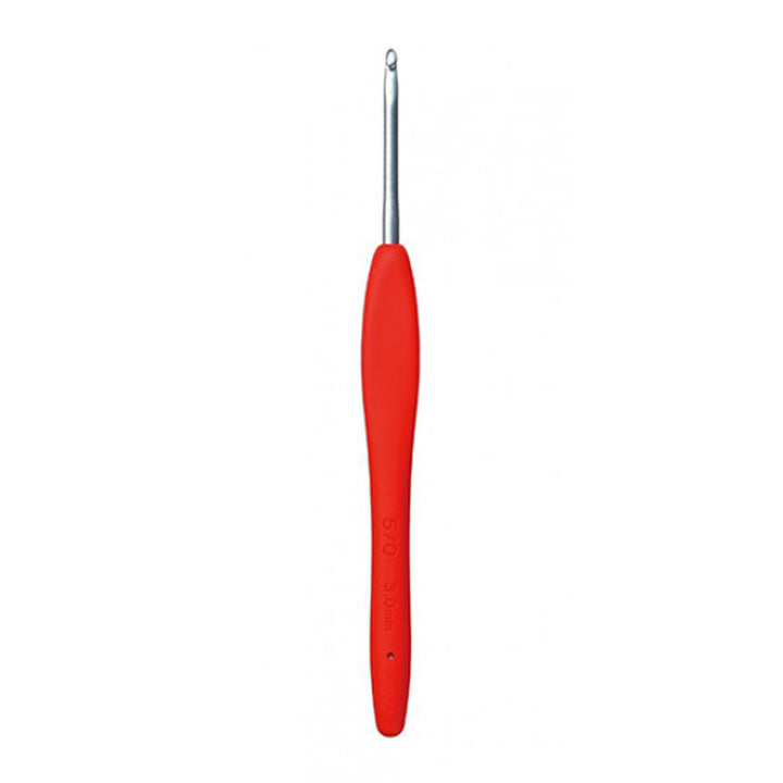 Clover Amour Crochet Hooks- Aluminum Needles - Size E (3.5mm) Red - Zoom Image