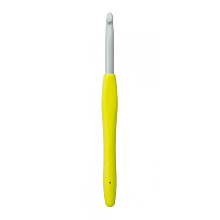 Clover Amour Crochet Hooks- Aluminum Needles - Size 7mm Neon Yellow - Zoom Image