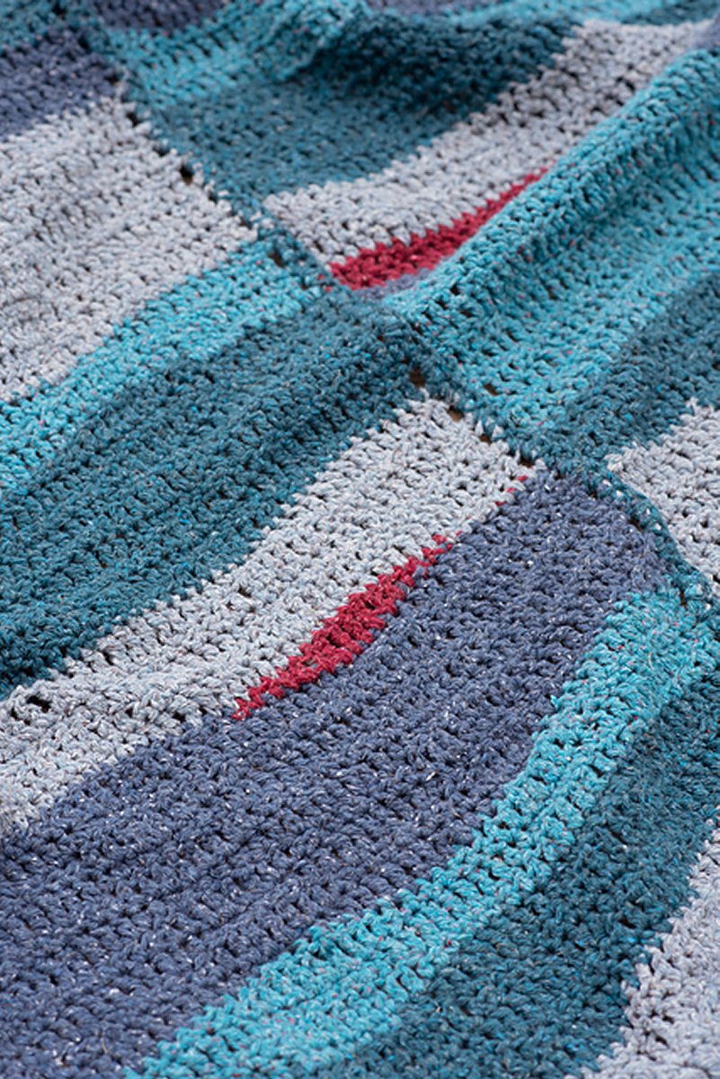 Berroco Remix Crochet Monet's Ocean Blanket Kit - Extra Image
