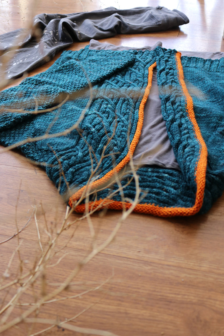 Madelinetosh Collection 1 Patterns - Kennedale - PDF Download - Extra Image