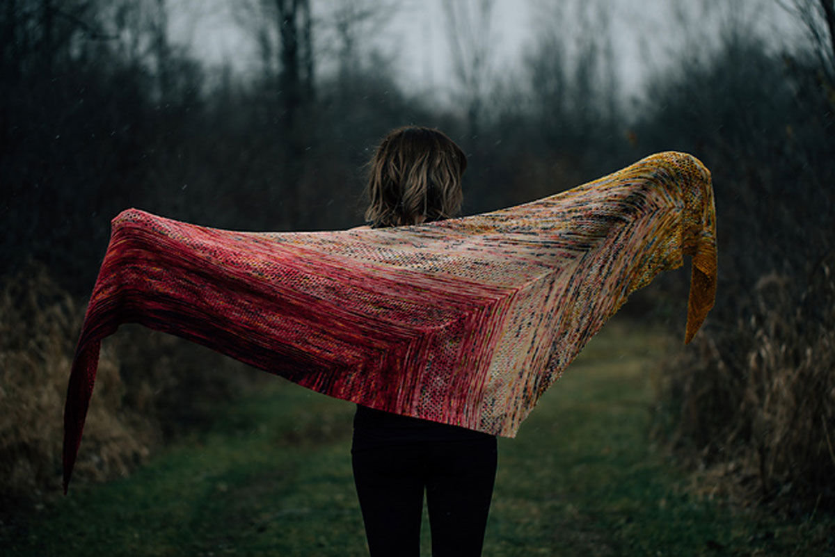 Hedgehog Fibres Find Your Fade Shawl Kit - Extra Image