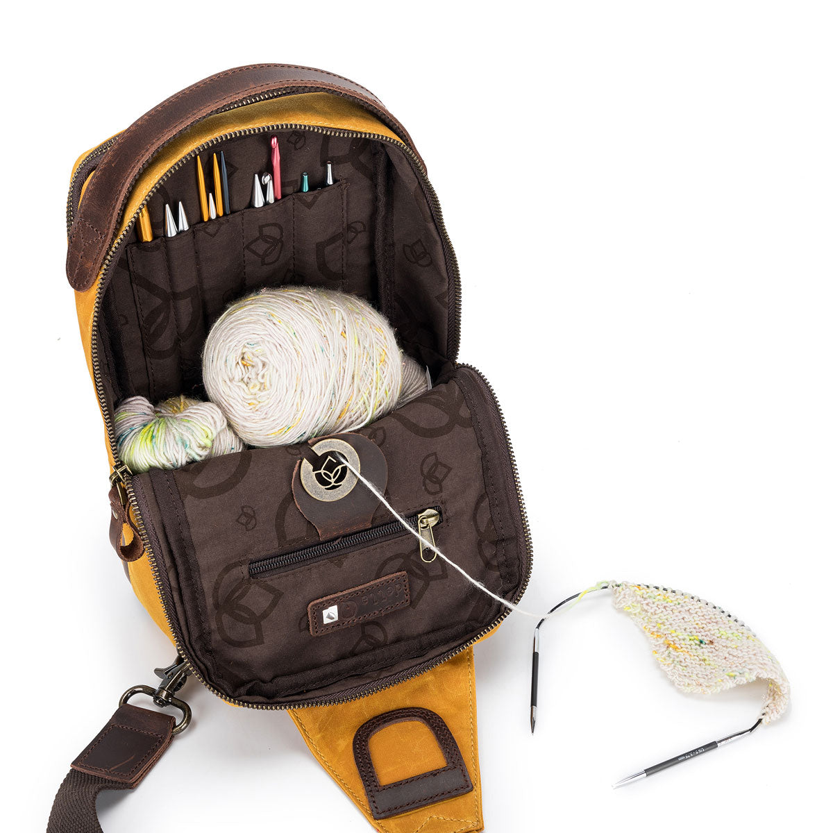 【予約中！】 Q della Maker's Olive - Messenger Mini バッグ
