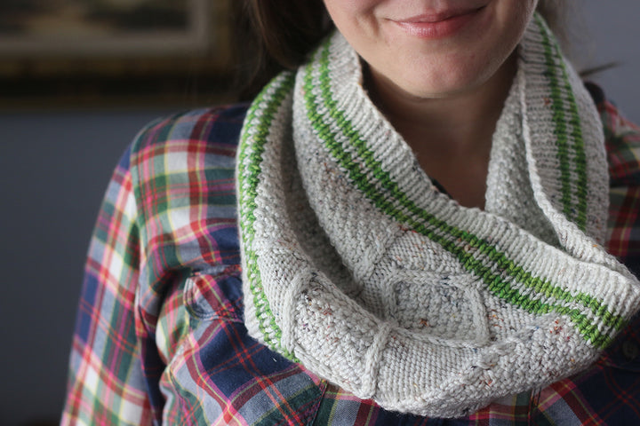 Madelinetosh Tosh Patterns - Folklore Cowl - PDF Download - Extra Image
